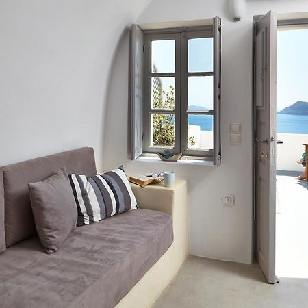 Liakada Oia Suites المظهر الخارجي الصورة