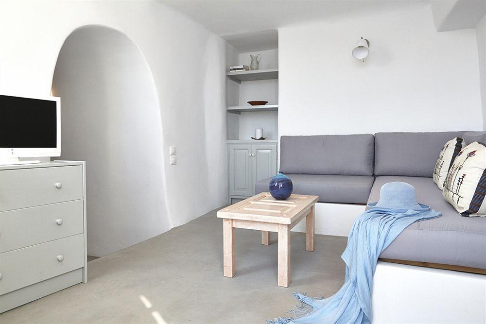 Liakada Oia Suites المظهر الخارجي الصورة