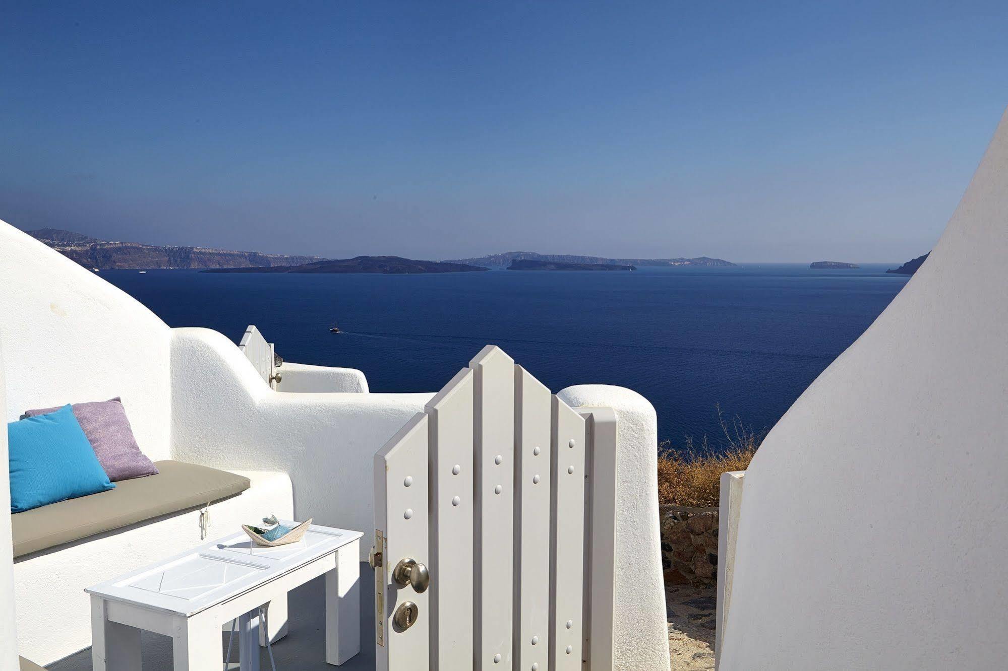 Liakada Oia Suites المظهر الخارجي الصورة