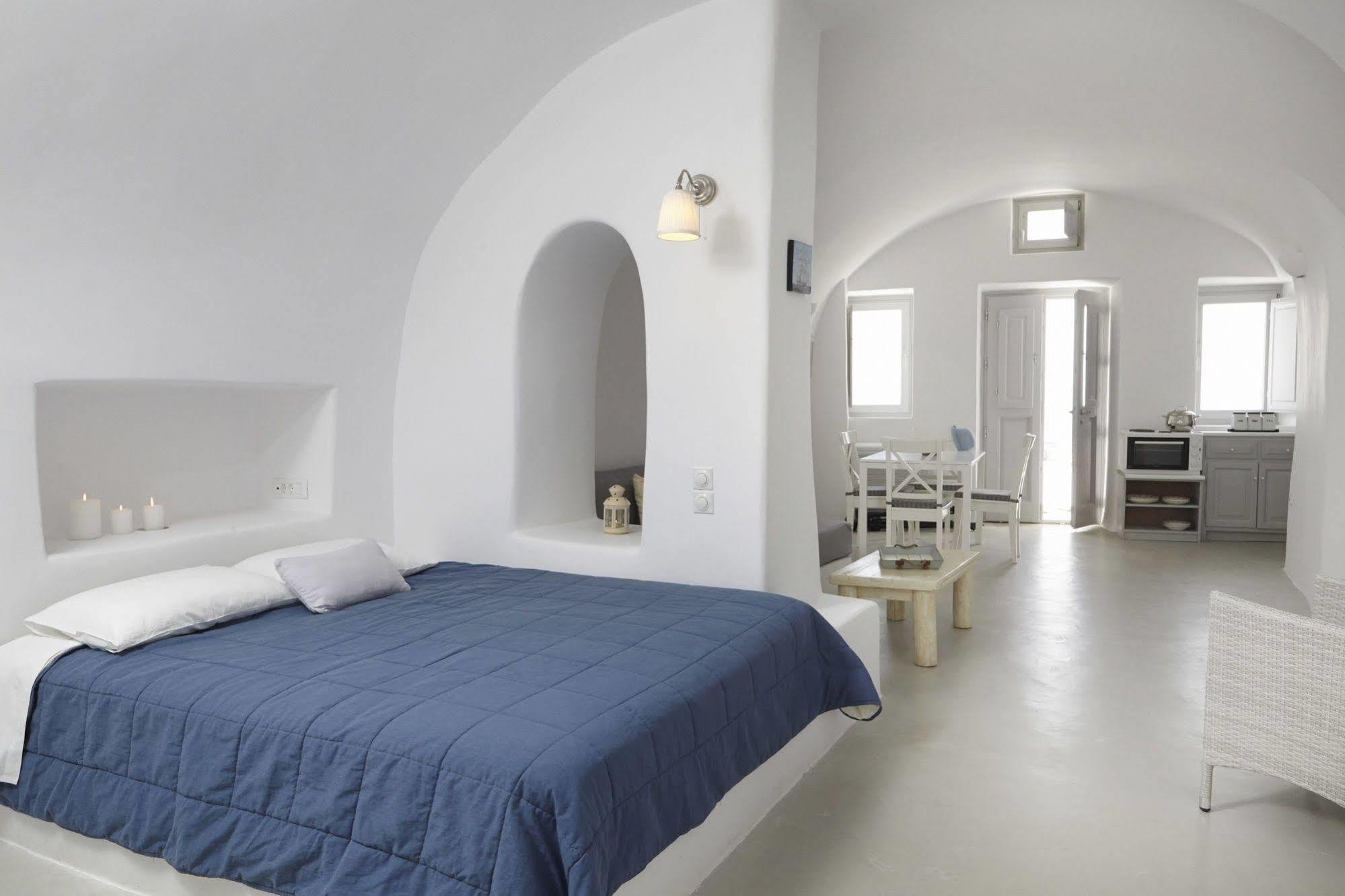 Liakada Oia Suites المظهر الخارجي الصورة