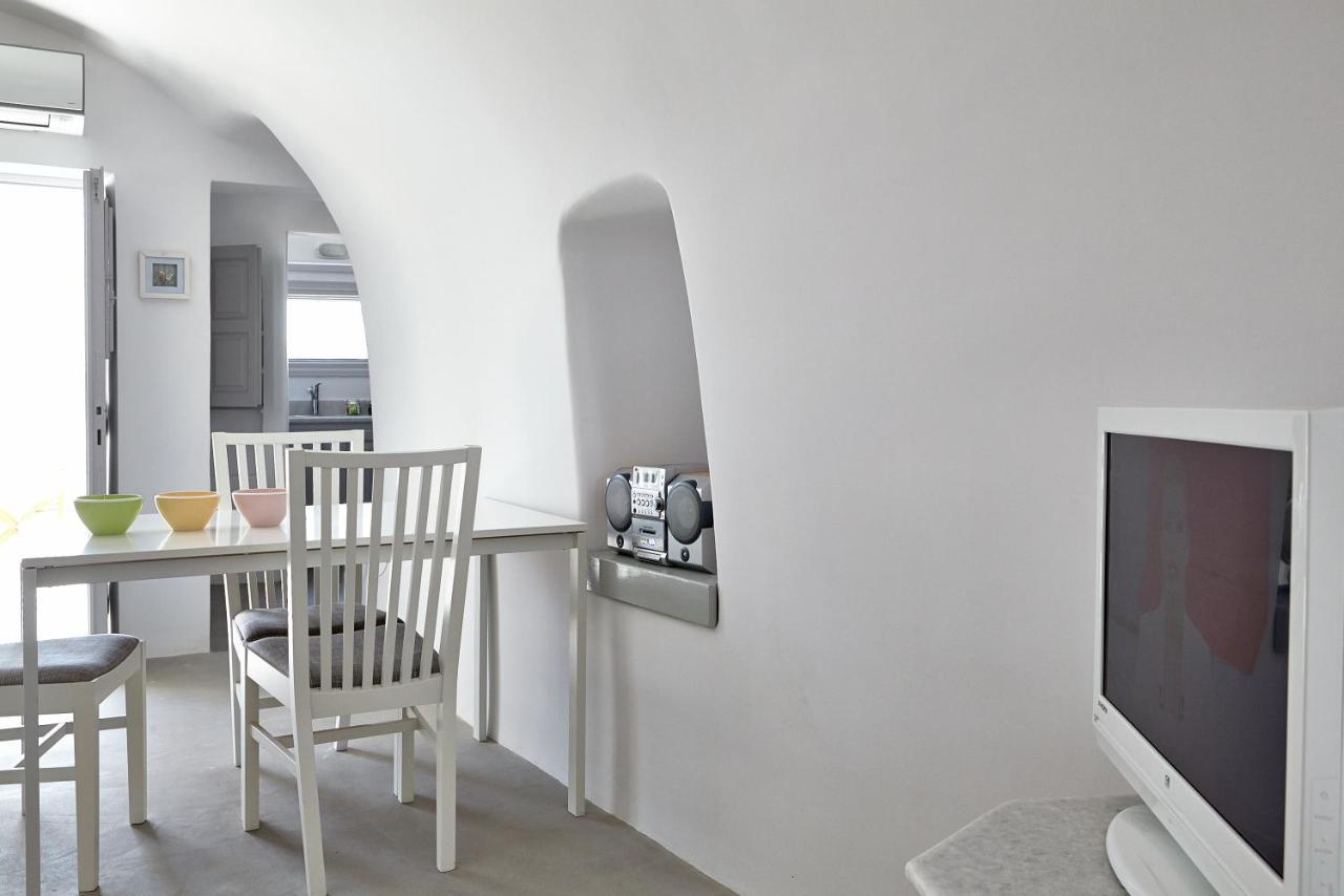 Liakada Oia Suites المظهر الخارجي الصورة