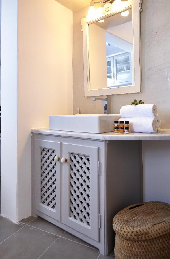 Liakada Oia Suites المظهر الخارجي الصورة